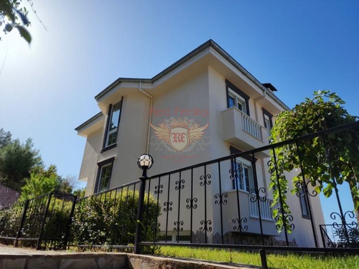 Продается ухоженная вилла в Алании Бекташ.