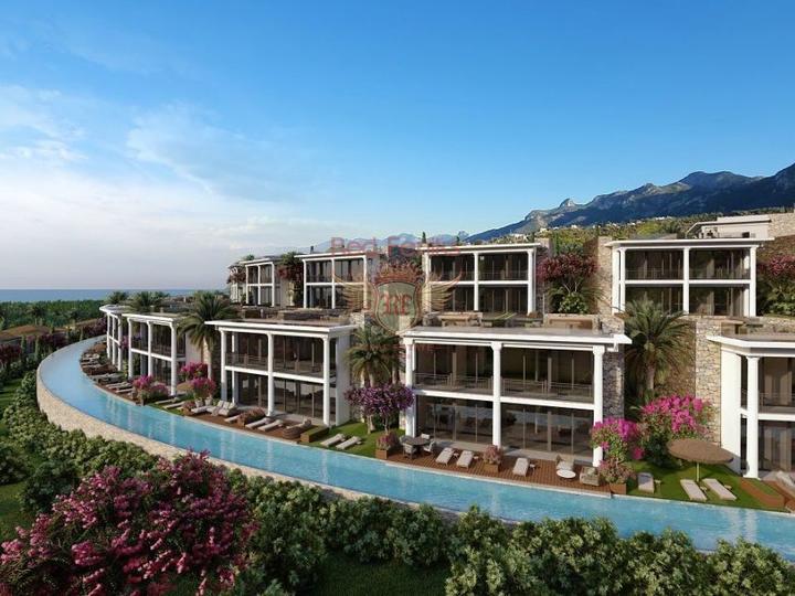 Kyrenia / Esentepe

Apartment 35 m² + 8 m² balcony and small private garden in a luxury complex on the first line from the sea.